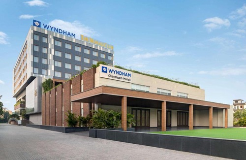 Chandigarh Hôtel | Wyndham Chandigarh Mohali