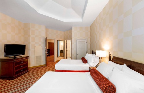 Business District Hôtel | Wyndham Grand Oklahoma City Downtown
