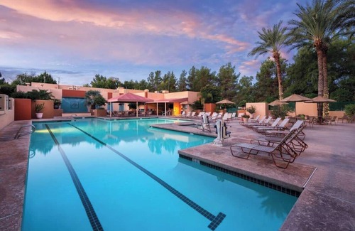 Paradise Valley Village Copropriété | Wyndham Orange Tree Resort |1BR/1BA King Bed Suite