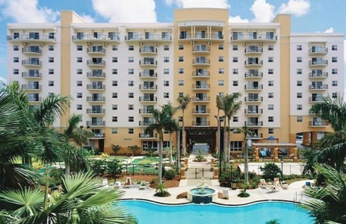Survey Creek Copropriété | Wyndham Palm-Aire Resort 4 Bedroom Condo with Family-Friendly Amenities