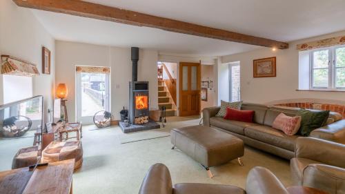 Malmesbury Maison | Wynyard Mill