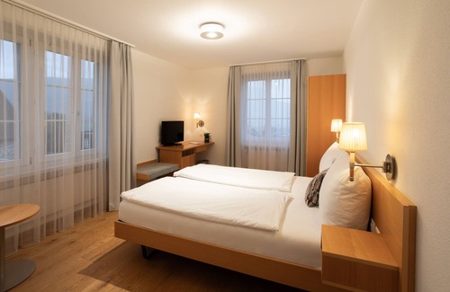 Schwyz Hôtel | Wysses Rössli Swiss Quality Hotel