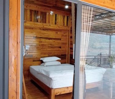 Dong Van Lit Et Petit-Déjeuner | Xóm Mới HomeStay