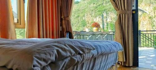 Dong Van Lit Et Petit-Déjeuner | Xóm Mới HomeStay