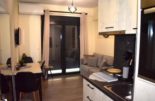 Xanthi Appartement | XanthiBNB2: Brand-New Apartment with Direct Access to the City Center