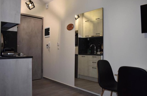 Xanthi Appartement | XanthiBNB2: Brand-New Apartment with Direct Access to the City Center