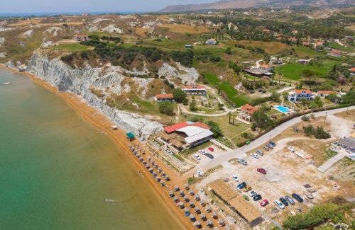 Xi Appartement | Xi Village
