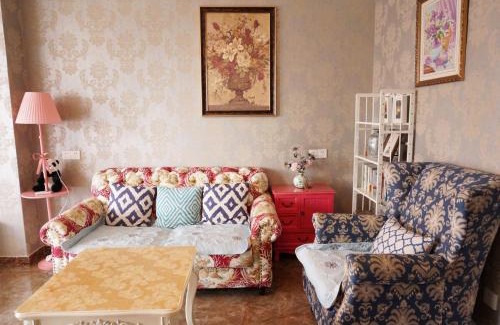 Jeifangbei Central Business District Appartement | Xiao Yu Residential Apartment Near Jiefangbei and Hongya Cave