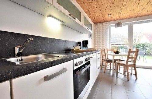 Rethwisch Appartement | XL Baltic Sea vacation home B&S with terrace and garden - Baltic Sea vacation home B&S with terrace and garden OFC