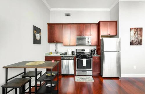 Olde Kensington Appartement | Xl Studio - Chic Flat W Rooftop Pool & Gym