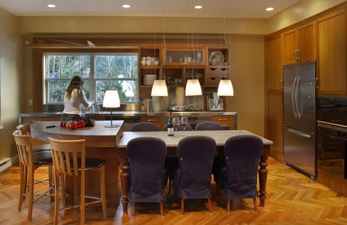 Blueberry Hill Cabine | Whistler Elegance - Designer's Luxury 4 Br Home - bain à remous avec des vues spectaculaires