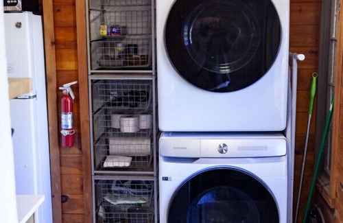 Keene Appartement | Xplorer I - Keene | Modernized Private Apartment in Town | Centrally Located to Major Trailheads