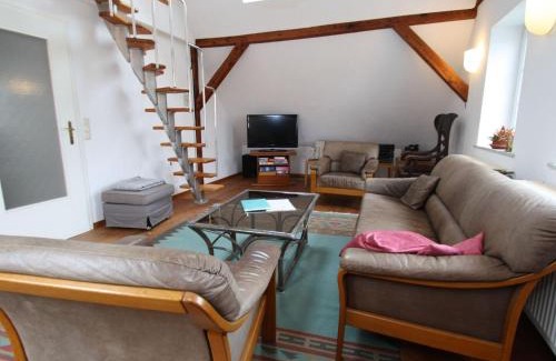 Warrenzin Maison | XXL Ferienhaus mit Sauna in Upost