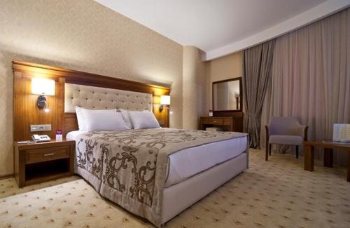 Mezetli Hôtel | Yücesoy Liva Hotel Spa & Convention Center Mersin