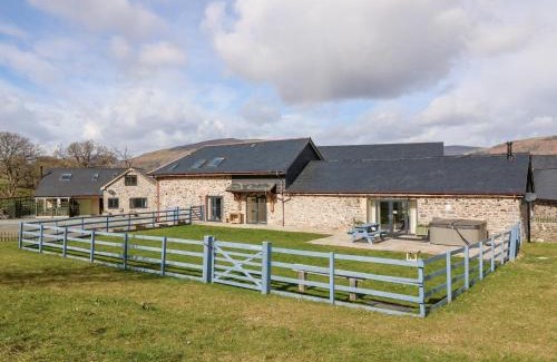 Oswestry Maison | Y Beudy The Dairy