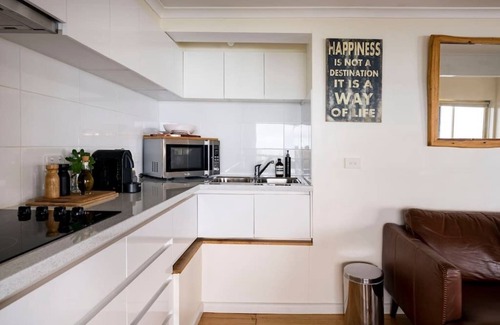 Wye River Appartement | Y Vue - Beach Side, Spa and fire pit with Ocean Views