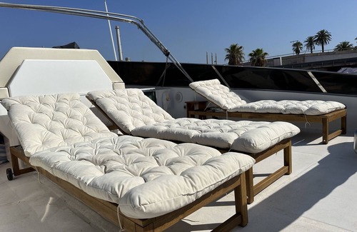 Sant Adria de Besos Location De Bateaux | Yacht 20metros Yate de 20 Metros en Barcelona