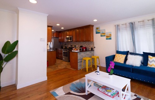 Freeport Maison | Yachtsman's Cove! Features 3 Levels Living Space in Freeport, NY