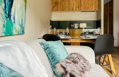 Megeve Appartement | Yaka Megeve 100 m Téléphérique de Rochebrune