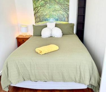 Yamba Maison | Yamba Fishing Cottage Haven Wifi boat parking