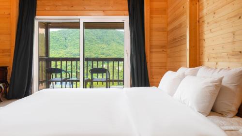 Yongmun Maison | Yangpyeong Isobiyagi Spa Pension
