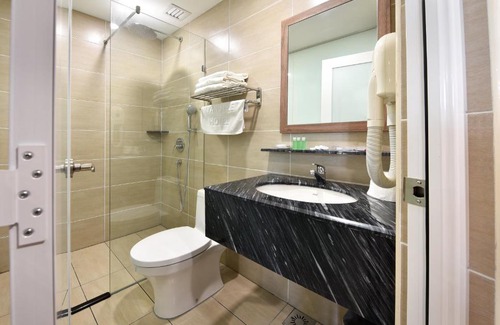 Bandar Baru Permas Jaya Hôtel | YANGTZE HOTEL 长江酒店