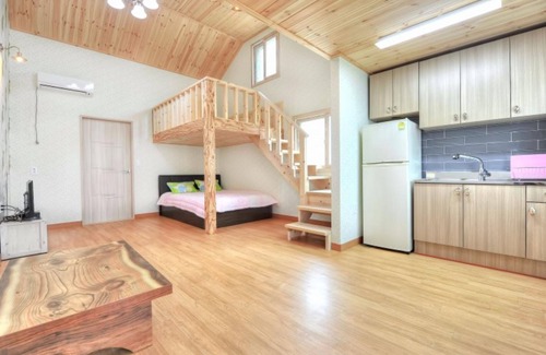 Yangyang Maison | Yangyang Pool&valley Camping Place