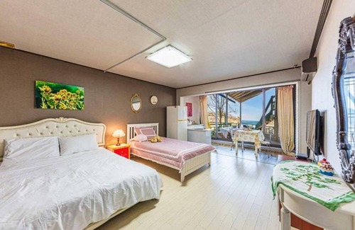 Sokcho Maison | Yangyang Silver Sea Pension