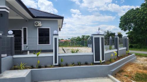 Larut Maison | Yash Cottage Taiping Homestay
