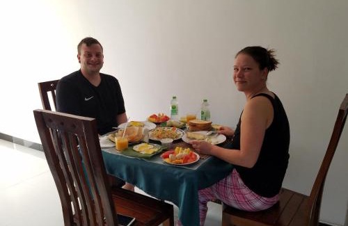 Dambulla Lit Et Petit-Déjeuner | Yashumi Homestay