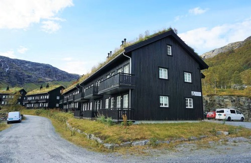 Roldal Appartement | Year-Round Escape – Ski, Hike & Explore Near Trolltunga & Fjords!