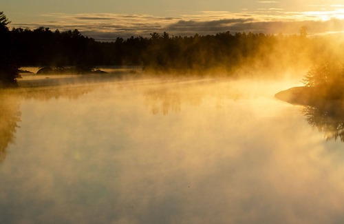 St. Charles Maison | Year-round vacation for family and friends by the lake Nipissing.