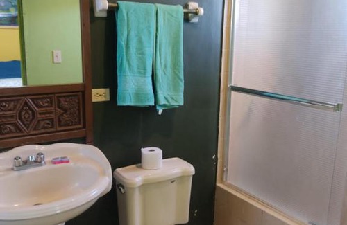 Segunda Seccion Appartement | Yellow condo