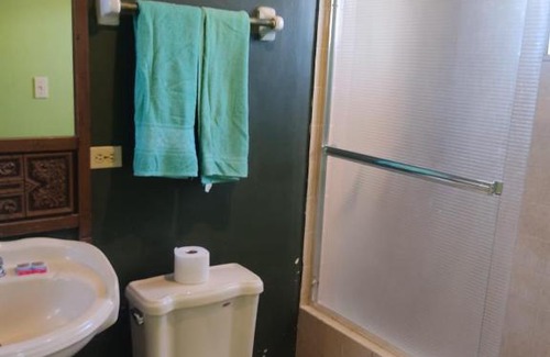 Segunda Seccion Appartement | Yellow condo