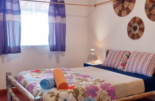 Taboquinhas Maison | Yellow house, complete, unlimited wifi.