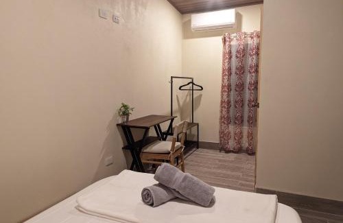 Penjamo Appartement | Yellow House - Country house near La Fortuna