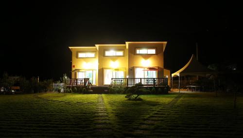 Yeongwol Maison | Yeongwol Dongghang Story