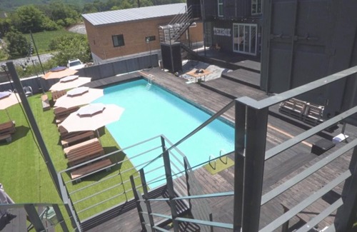 Yeongwol Maison | Yeongwol The Box Pension