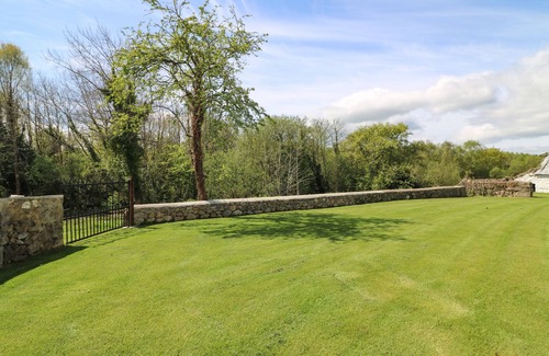 Ballindaggan Maison | YEW TREE HOUSE, pet friendly in Enniscorthy, County Wexford