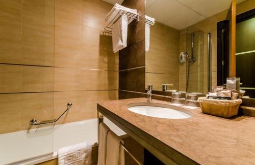 Peligros Hôtel | YIT Conquista de Granada