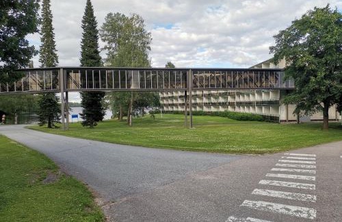 Ikaalinen Appartement | Yksiö kauniilla järvinäkymällä Ikaalisissa