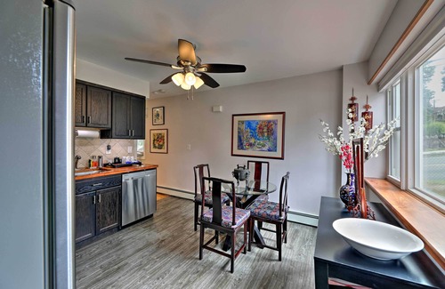 Getty Square Appartement | Yonkers Apt w/ Balcony: Walk to Train Station!