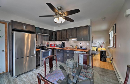 Getty Square Appartement | Yonkers Apt w/ Balcony: Walk to Train Station!