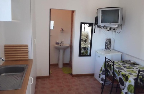 Port Alfred Lit Et Petit-Déjeuner | Yonz Self Catering Units