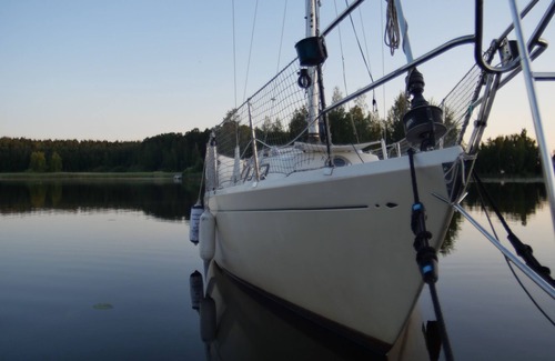 Sysma Location De Bateaux | You will always remember your night on this romantic 51 y.o. sailboat S/Y Dione.