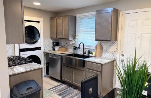 West Seneca Maison | Your Cozy Home Away From Home king bed, parking