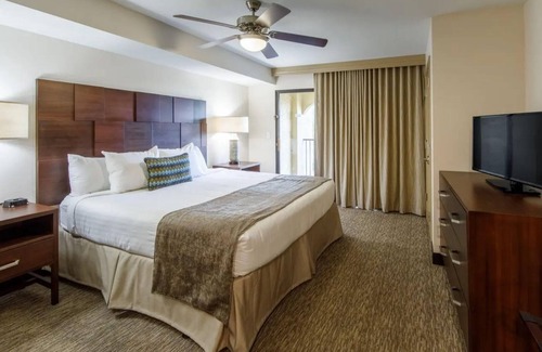 North Scottsdale Station Balnéaire | Your Desert Oasis Awaits at Holiday Inn Club Vacations Scottsdale Resort- 2 Bd.