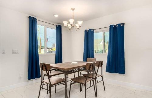 Garfield Appartement | Your Downtown Home With California King Bed Unit A