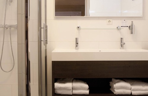 Bosgebied Maison | Your Gateway to Dutch Nature & City Life—Soest Hotel with Perks - 2 Units