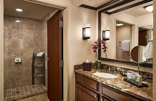 Gainey Village Villas Hôtel | Your Gateway to Scottsdale's Wonders: Elegant Suites Await! Paws Friendly, Pool